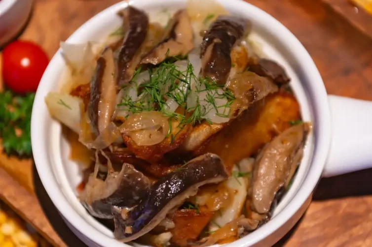 Pan fried potato with shitake mushroom