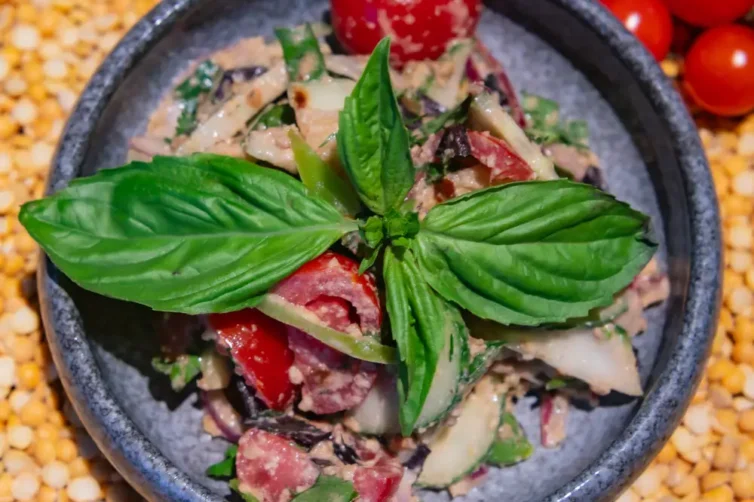Georgian salad